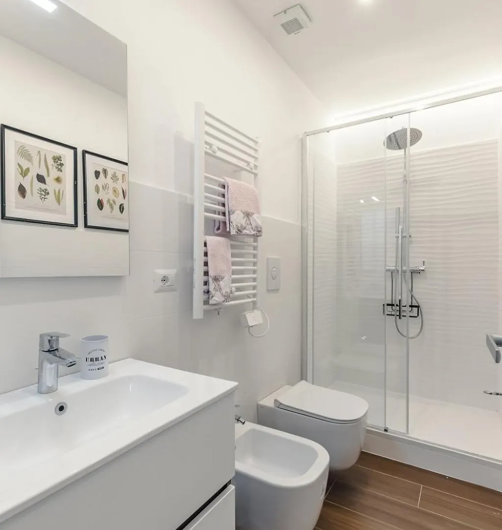 2-Bedroom Roman Gem